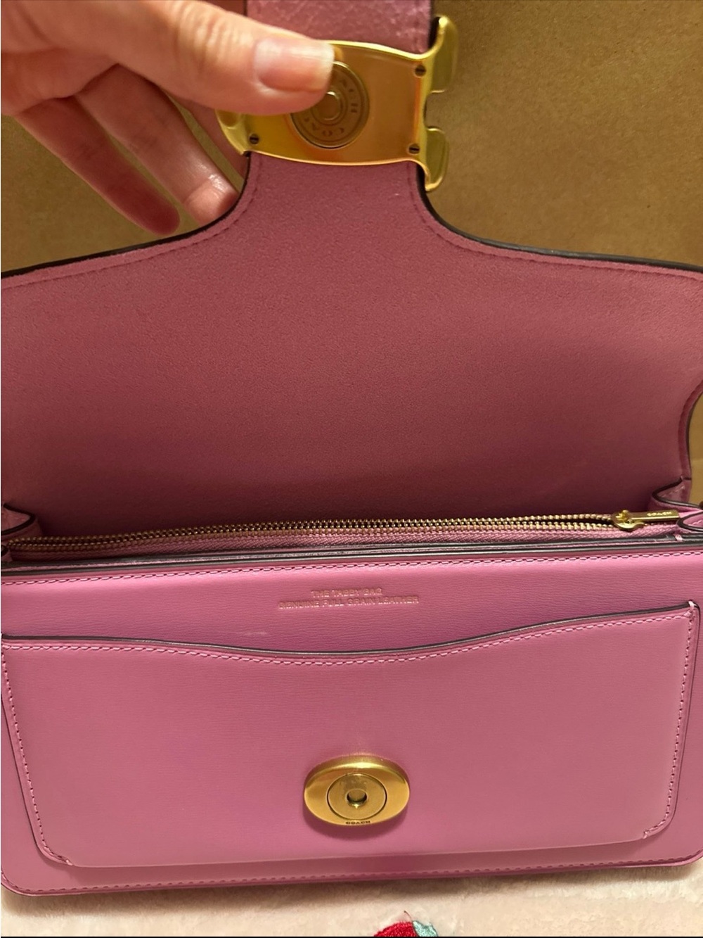 COACH
Fuchsia Tabby Shoulder Bag 20 - Picture 12 of 16